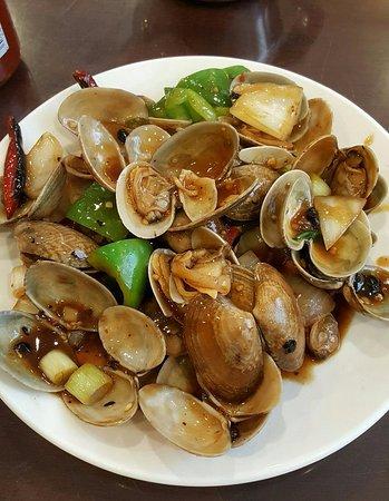 New Dragon Sea Food Restaurant